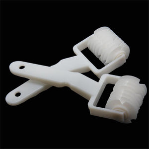 High Quality Pie Pizza Cookie Cutter Pastry Plastic Baking Tools Bakeware Embossing Dough Roller Lattice Cutter Craft Small Size